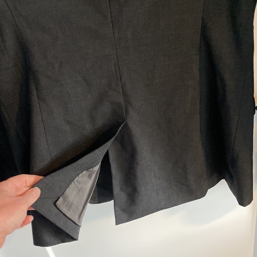 J Crew Charcoal Blazer EUC Size 8 Tall Bi Stretch - Picture 10 of 11